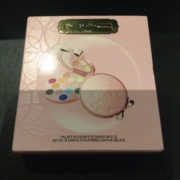 MAC Cosmetics Other - MAC Palate Pleaser Eye Shadow Palette